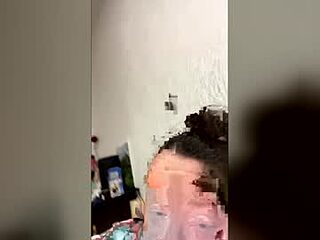 lolaatatee live webcam thumbnail