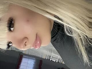 lolitarica9 live webcam thumbnail