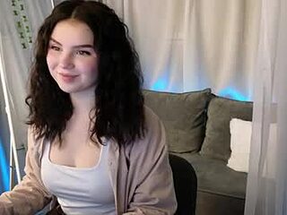 lollyy_pop live webcam thumbnail