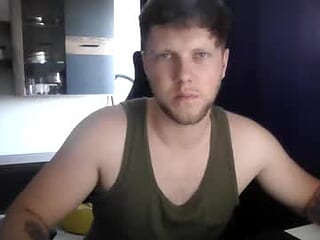 loner112 live webcam thumbnail