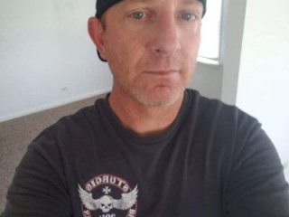 longsmooth4u live webcam thumbnail