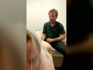 loovingcouplee live webcam thumbnail