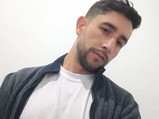 lordjuanpis live webcam thumbnail