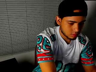 louis_rueda live webcam thumbnail