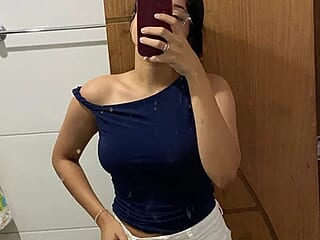 lourenahot live webcam thumbnail