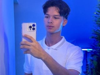 lous_g live webcam thumbnail