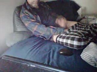 love2benaked686290 live webcam thumbnail