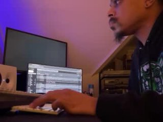 love4heelz live webcam thumbnail