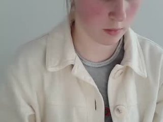 love_vivian live webcam thumbnail