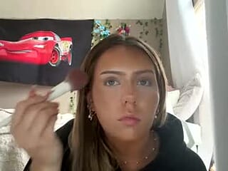 lovelilahlive live webcam thumbnail
