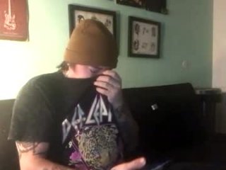 lovelove9915 live webcam thumbnail
