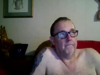 lovesummer69 live webcam thumbnail