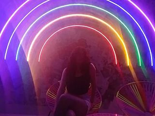 LUCKYPpuuppy live webcam thumbnail