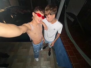 LUCKY_BOX2026 live webcam thumbnail