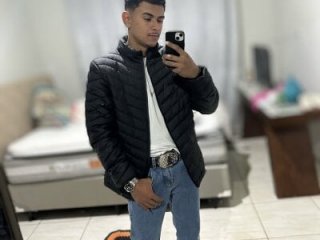 Luan1267 live webcam thumbnail
