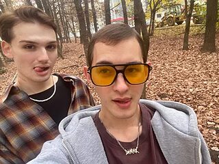 Lucas_Moran live webcam thumbnail