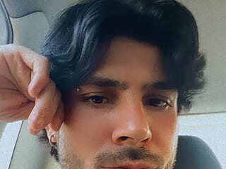 Lucasberga_ live webcam thumbnail