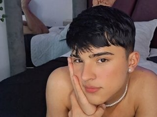 Lucass_love live webcam thumbnail