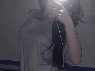 Lucky_8686 live webcam thumbnail