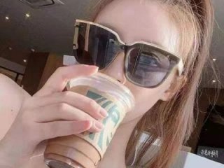 Lucy-cici live webcam thumbnail