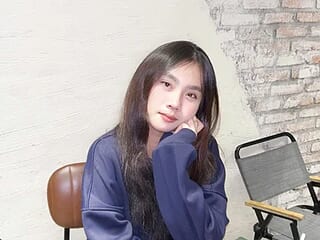 Lucy6868 live webcam thumbnail