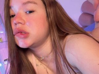 Lucyklein2022 live webcam thumbnail
