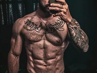 Luizinhu46 live webcam thumbnail