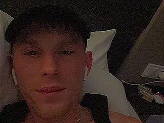 LukasDemir3 live webcam thumbnail