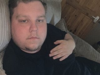 Lukeyboy027 live webcam thumbnail