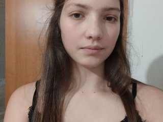 LunaTori456 live webcam thumbnail