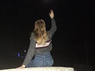 LunaVey live webcam thumbnail