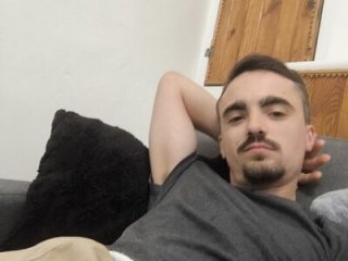 LunaXmilo live webcam thumbnail