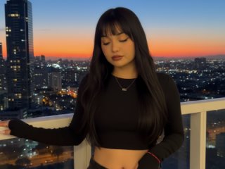 LunaXuan live webcam thumbnail