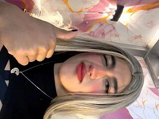 Luna_Sissy_ live webcam thumbnail