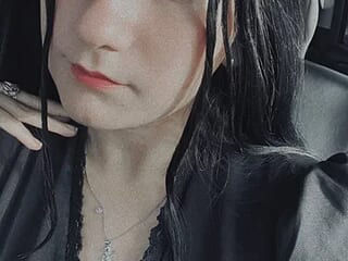 LuraBellazer live webcam thumbnail