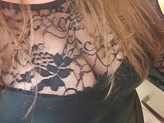 Luscious-LucyXX live webcam thumbnail