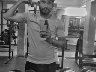 LustyDanky live webcam thumbnail