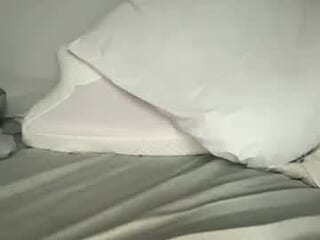 luckyloganx live webcam thumbnail