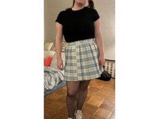 lucycomestrue live webcam thumbnail