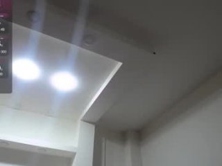 lucyheart_ live webcam thumbnail