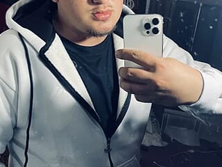 luisinnnnnn live webcam thumbnail