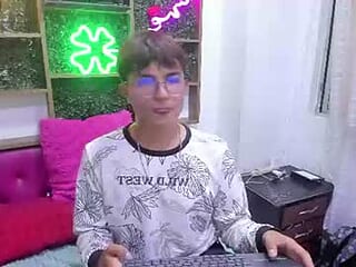 luke_evans18 live webcam thumbnail