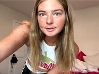 luluxoxo3 live webcam thumbnail