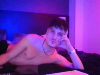 lumii1995 live webcam thumbnail