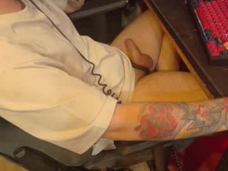 lumpie2508 live webcam thumbnail
