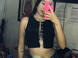 lunanovaxoxo live webcam thumbnail