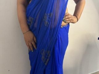 lustyruhh live webcam thumbnail