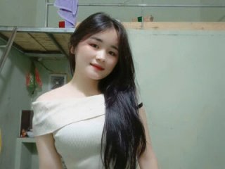 lusy-000 live webcam thumbnail