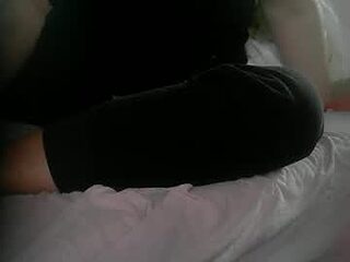 lutschmycook live webcam thumbnail