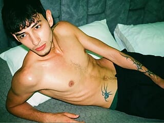 LyanLazarBBC live webcam thumbnail